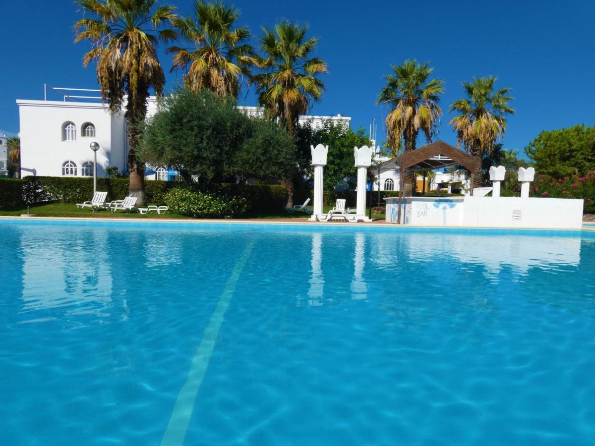 Cantinho Azul - Garden Apartment *